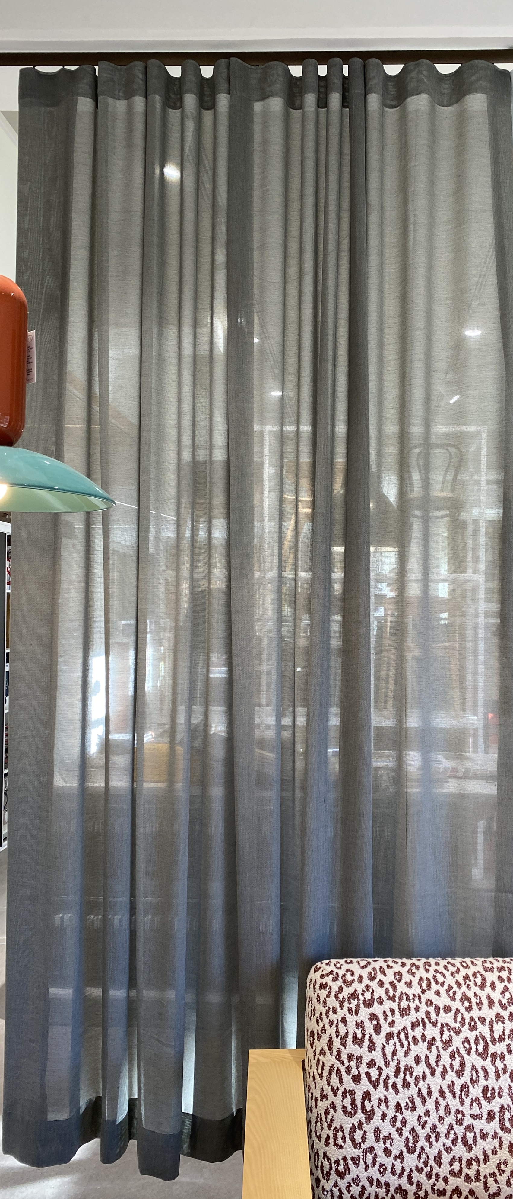 Decco Elsa -valoverho, harmaa, tuplaleveä