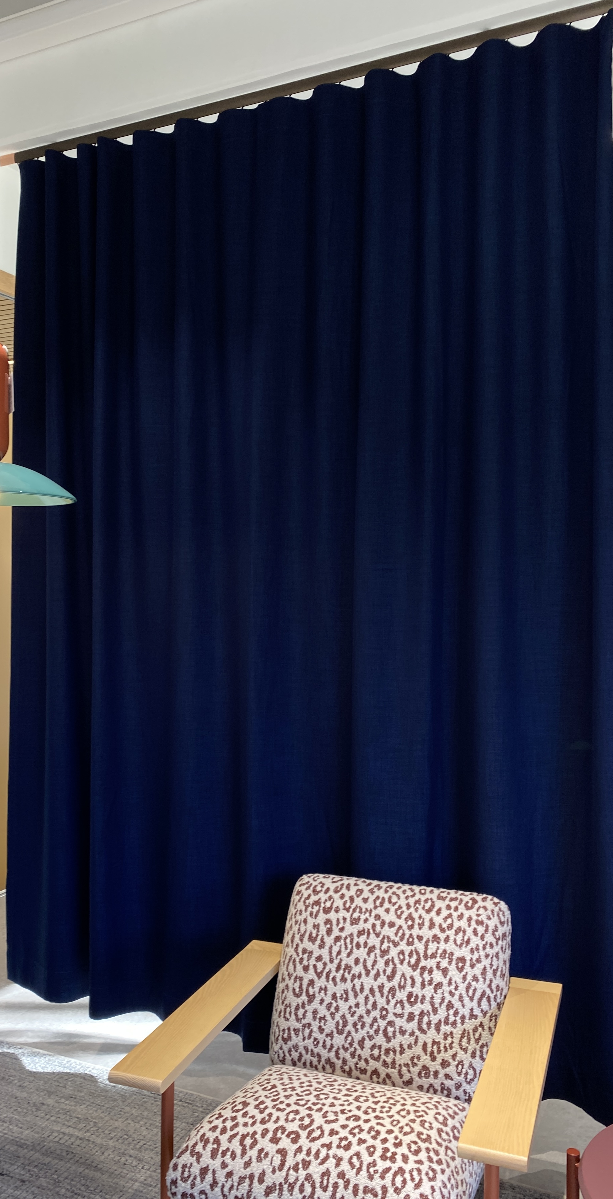 Decco Trench dimout-pimennysverho, navy, tuplaleveä