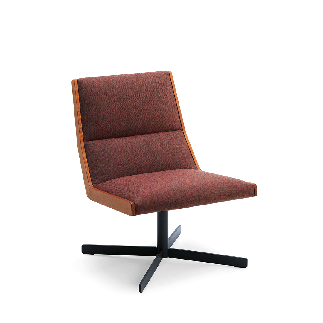 Stilo E.30.0 pyörivä lounge tuoli