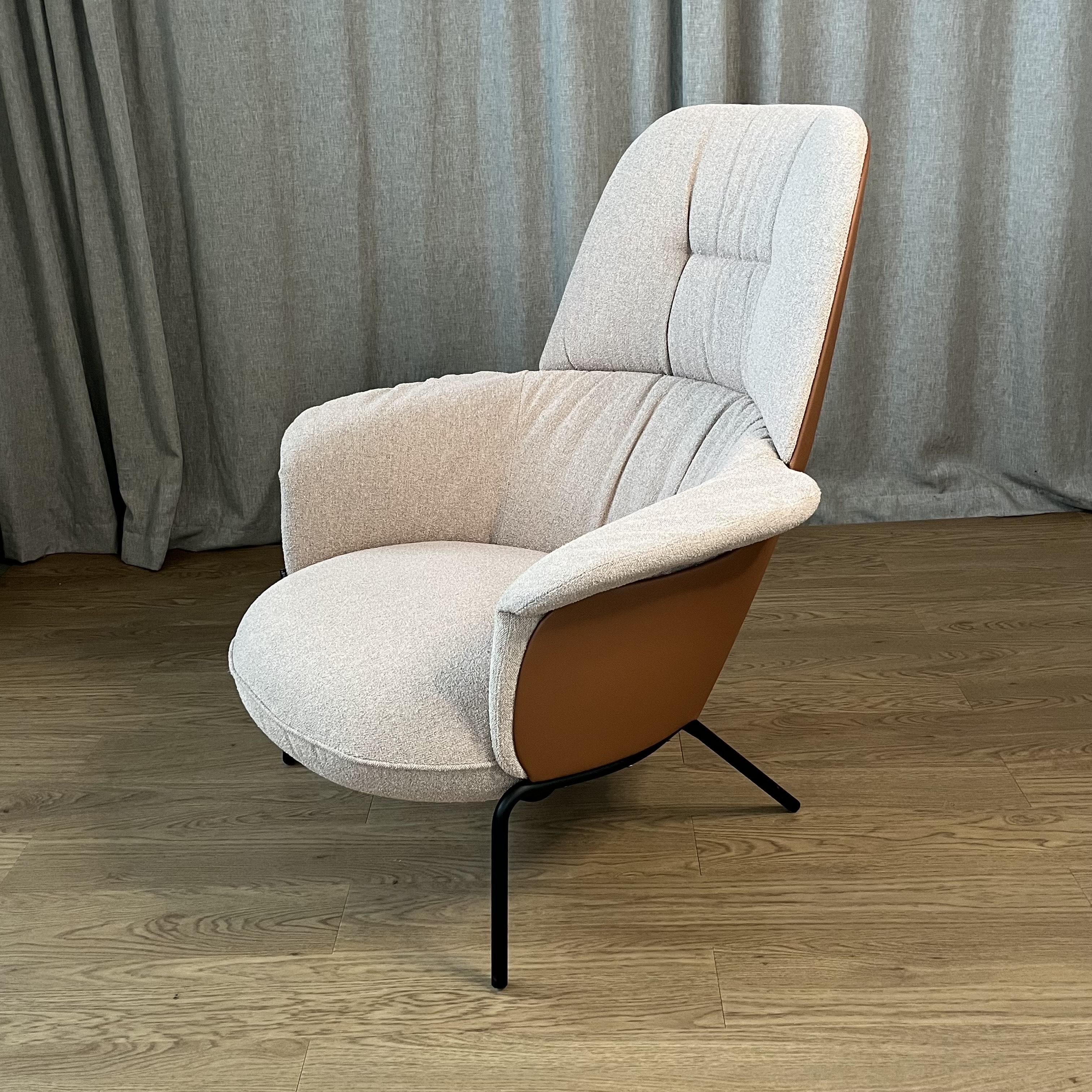 Capdell Ulis nojatuoli