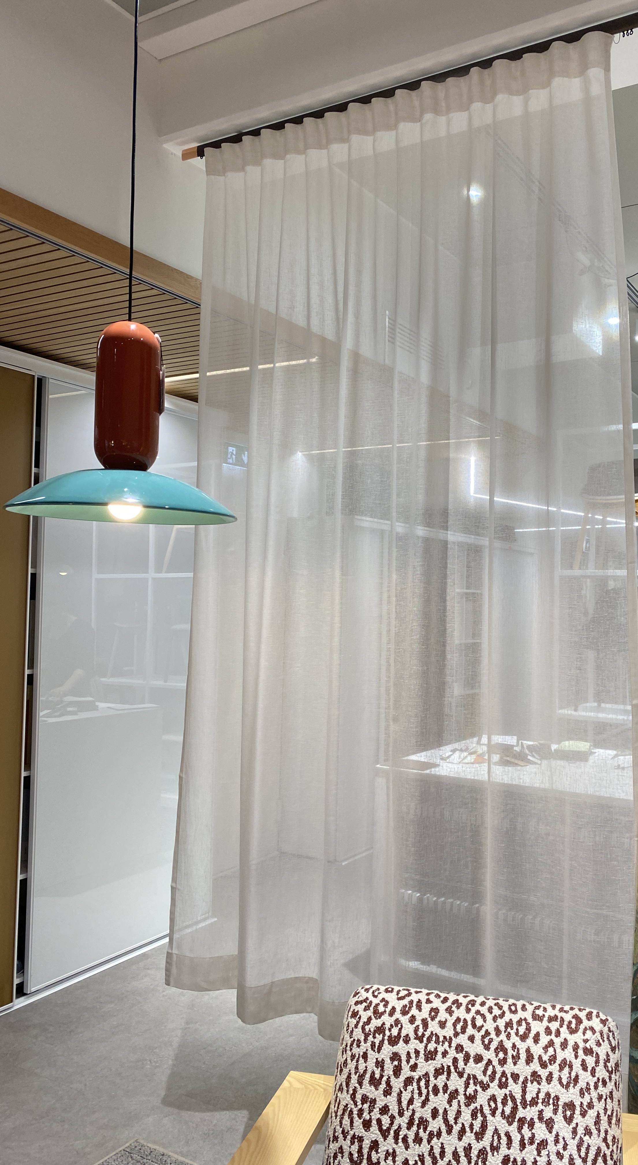 Sotexpro Etel-valoverho, vaalea