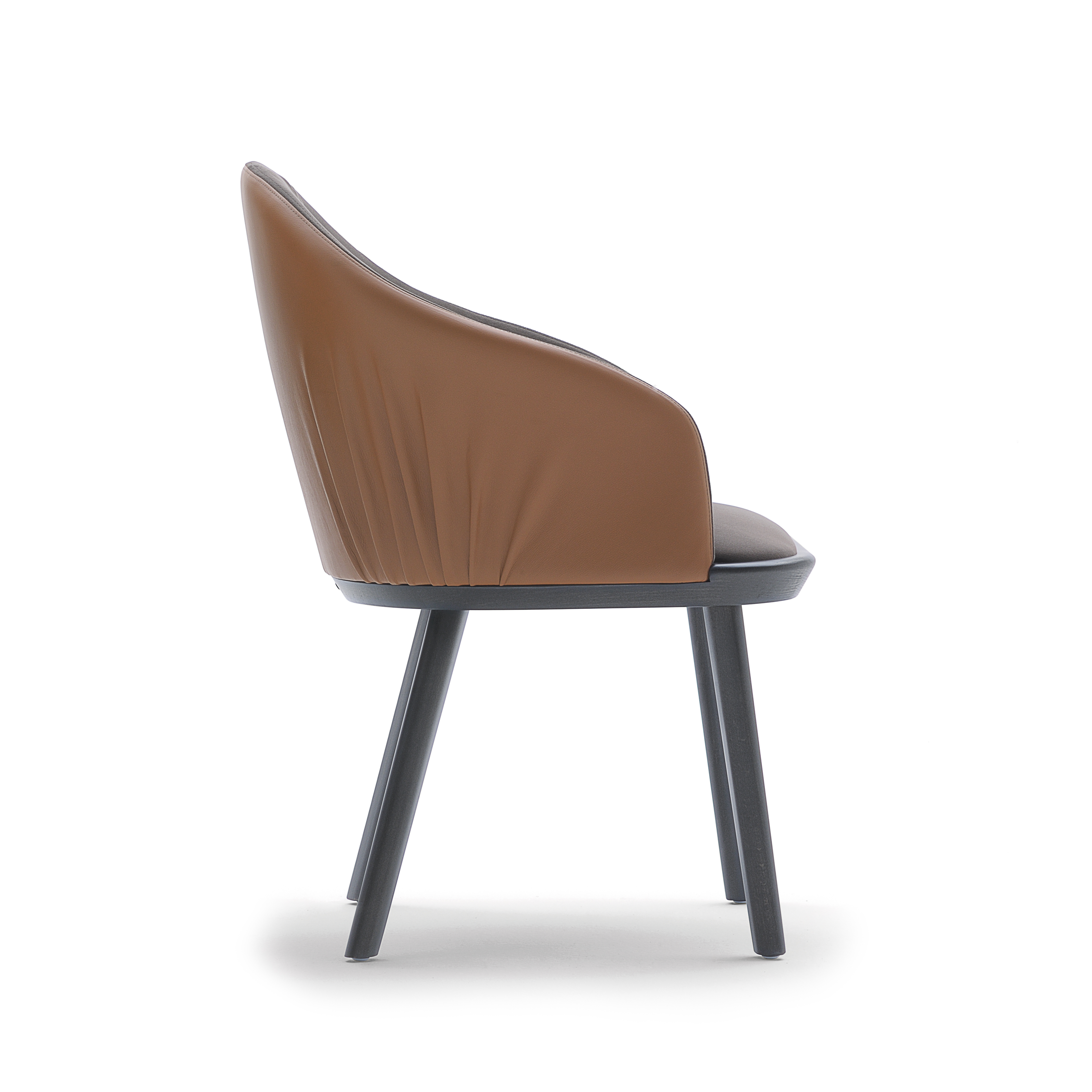 Rivoli 03333 käsinojallinen tuoli