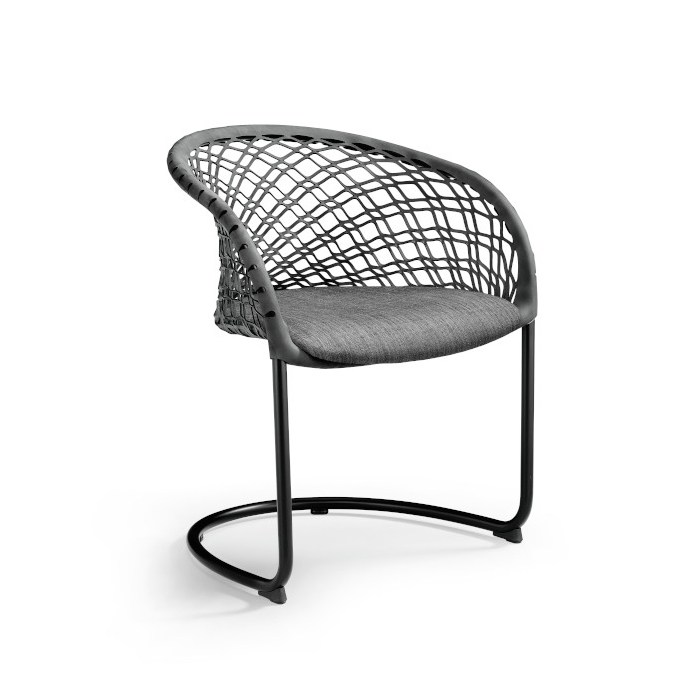 P47 P M tuoli käsinojin