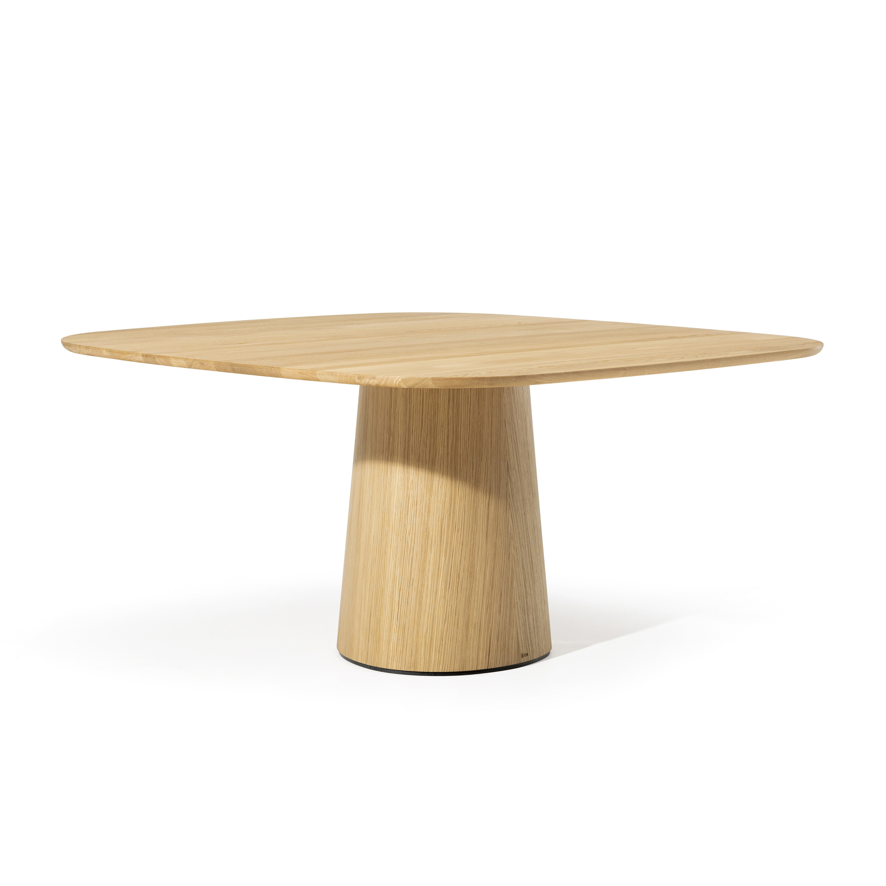 P.O.V. pöytä 150X150