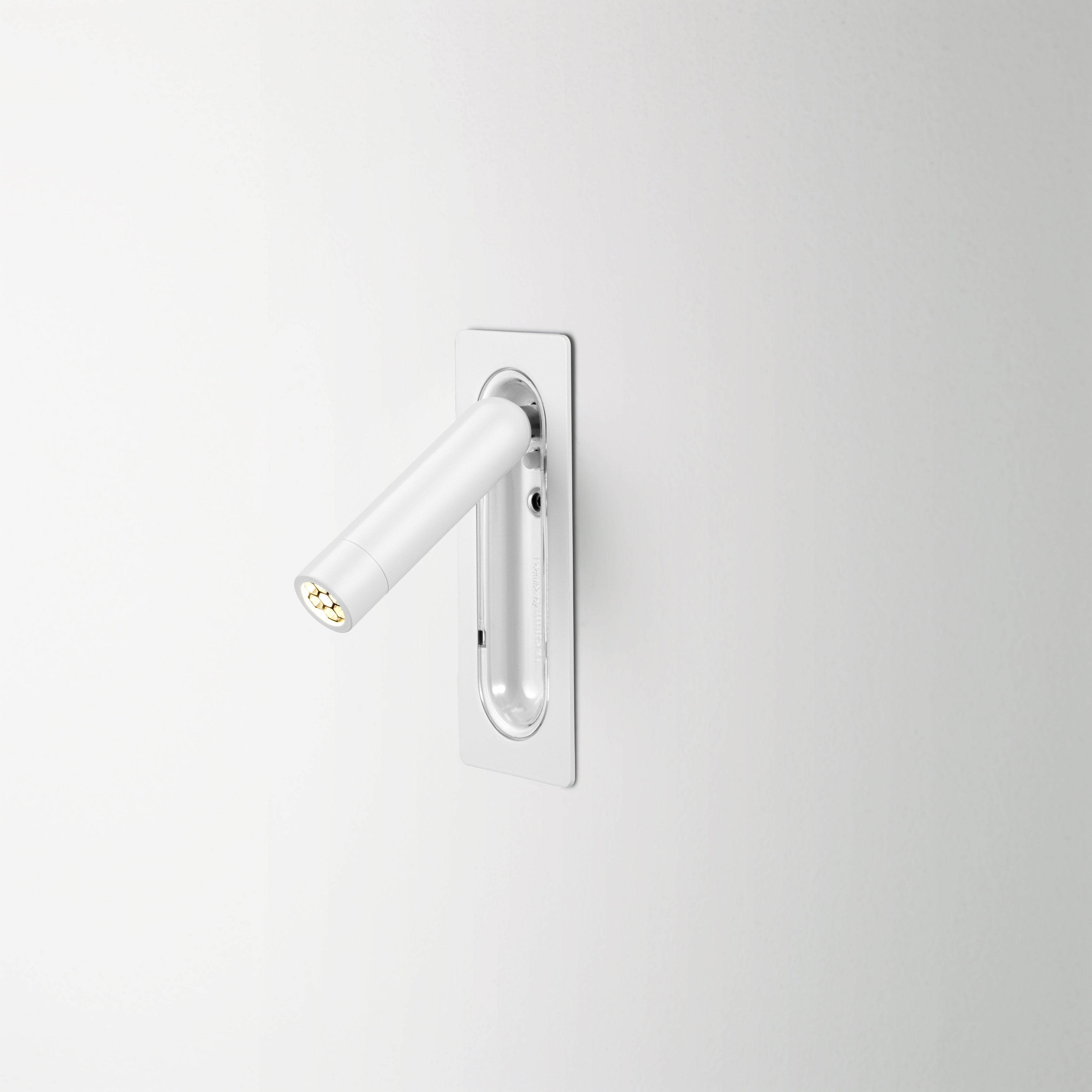 Ledtube RSC seinävalaisin