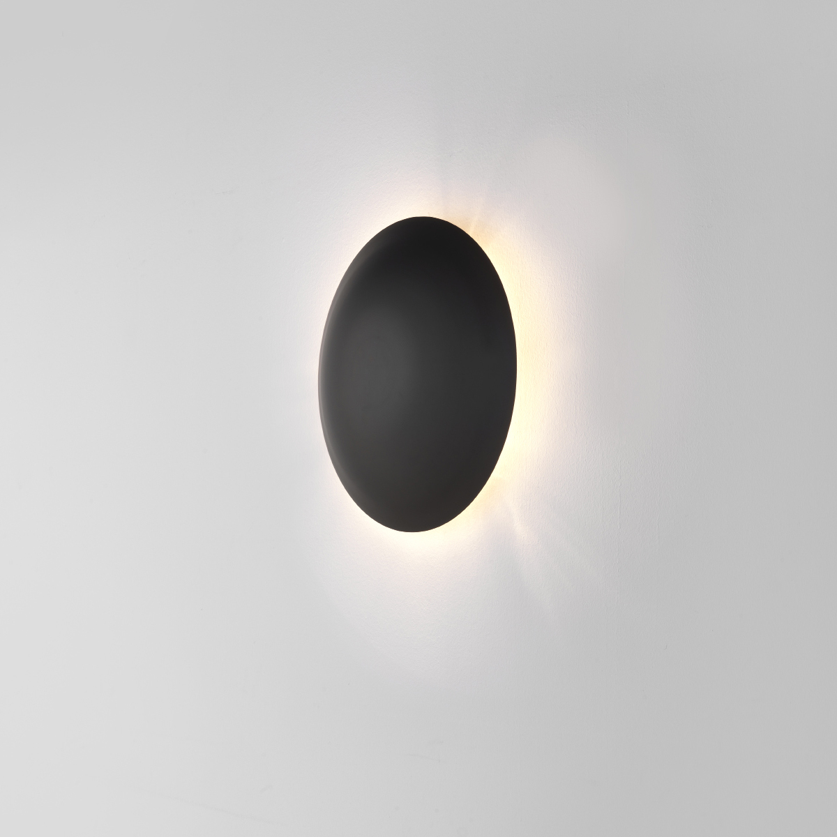 Miniross seinävalaisin