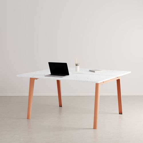 New Modern työpöytä 150x140